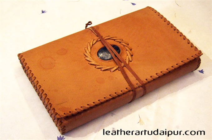 Art Leather Journal : Traditional Leather Notebook